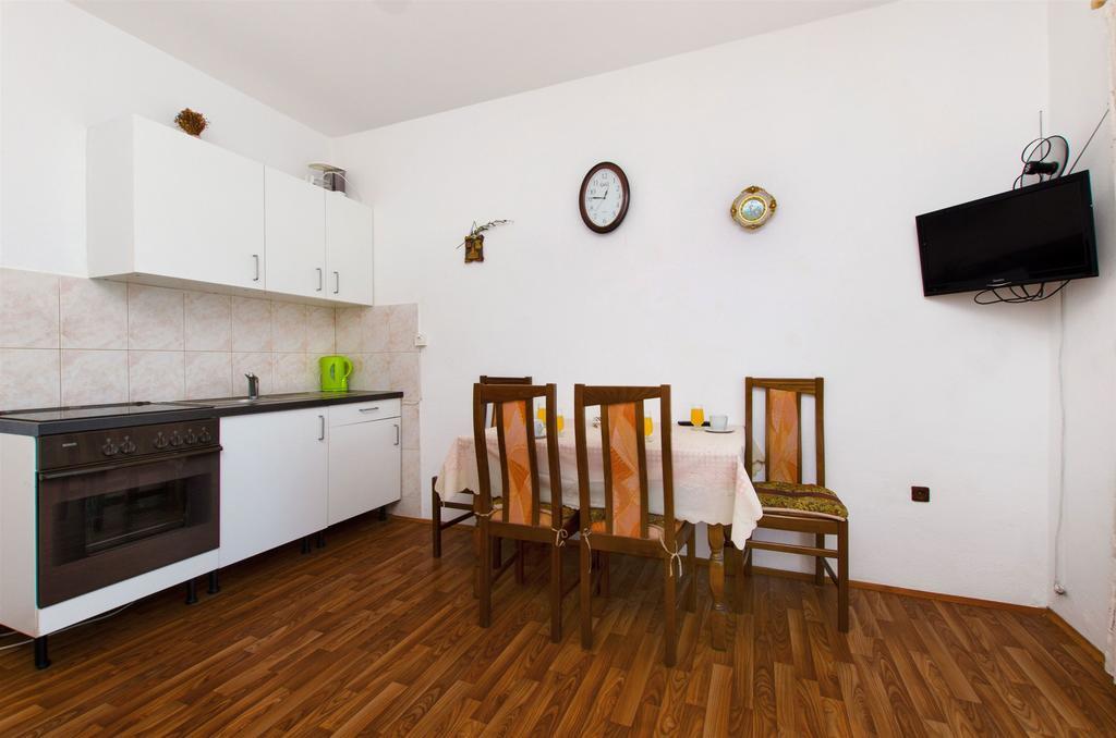 Apartments Ban Dugi Rat Luaran gambar